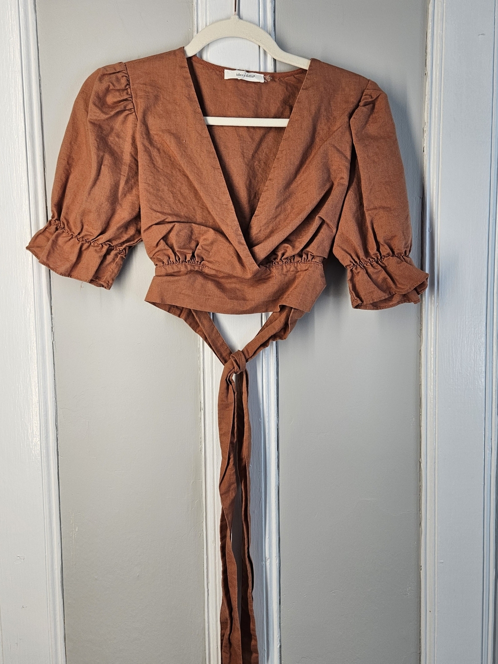 Cropped Rust Tie-Front Puff Sleeve Wrap  Blouse